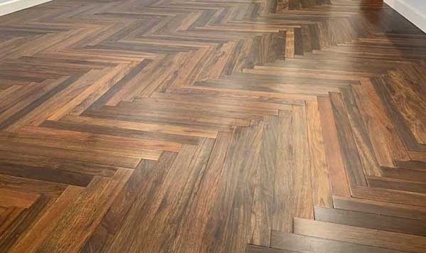 ưu nhược điểm sàn gỗ tự nhiên